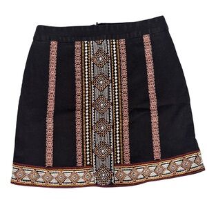 Braeve Black Zip Up Mini Skirt with Vibrant Geometric Pattern Size Medium